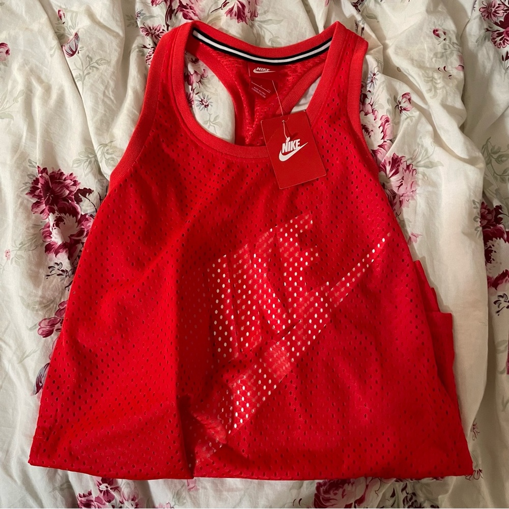 NWT Nike Racerback Red Tank Top - Picture 2 of 5